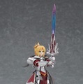 『Fate』シリーズより「セイバーオルタ」「“赤”のセイバー」の可動フィギュアが再販へ―艶やかな甲冑の光沢が映える