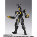 ウルトラマンサーガより「ハイパーゼットン（イマーゴ）」が立体化！飛行状態を再現できるパーツ一式も付属