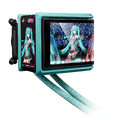 PCの中身まで「初音ミク」仕様！「ASUS」ゲーミングブランドコラボ製品で、世界観を存分に感じられるセットアップに