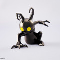 『キングダム ハーツ』人気グッズが発売間近！「100エーカーの森」イラストのポーチなど、6種展開