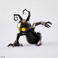 『キングダム ハーツ』人気グッズが発売間近！「100エーカーの森」イラストのポーチなど、6種展開