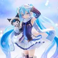 「雪ミク」×「クロミ」フィギュアが幻想的！ツインテールにはクリアパーツ、衣装はパール塗装により美しく変化