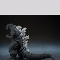 「ゴジラ」1954、2014アクションフィギュアが再登場！映画公開当時のポスターを再現したペーパークラフト付き