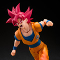 「ドラゴンボール超」より「超サイヤ人ゴッド孫悟空」アクションフィギュアが2バージョンで展開！3種の交換用表情パーツで様々なシーンを演出