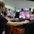 【E3 2013】Oculus Riftには長蛇の列、初の国産タイトルも展示 ― IndieCadeショウケースフォトレポート