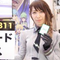 【レポート】「コミケ89」企業ブースのコスプレイヤー写真を一挙130枚！胸元の空いたコスプレイヤーも