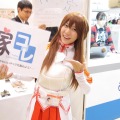 【レポート】「コミケ89」企業ブースのコスプレイヤー写真を一挙130枚！胸元の空いたコスプレイヤーも