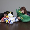 「ひとやすみ戦艦クッション ホワイトベース／ひとやすみ戦艦クッション シャア専用ムサイ」各6,480円（税込／送料・手数料別途）(C)創通・サンライズ