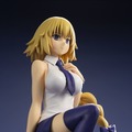 『Fate/Apocrypha』ルーラー / 12,000円 （税抜）(C)東出祐一郎・TYPE-MOON / FAPC