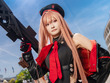 【コスプレ】アーミー×ニーハイの絶対領域を展開！キリリとした表情がかっこいい美脚レイヤーによる『NIKKE』ラピ【写真7枚】 画像