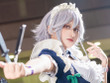 【コスプレ】編みタイツをはいた太ももに忍ばせたナイフのチラ見せ具合が絶妙！人気キャラがキレのあるポーズを披露【写真8枚】 画像