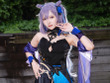 【コスプレ】海灯祭衣装を纏った「刻晴」の艶やか姿に目を奪われる！躍動感溢れるポーズにも華がある美女レイヤー【写真10枚】 画像