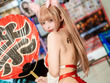 【コスプレ】お狐様、妖艶すぎませんか！？魅惑巫女に引き寄せられて長蛇の参拝客が出来上がる【写真8枚】 画像