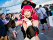 【コスプレ】台湾美女の『NIKKE』ボンテージメイドが妖艶すぎる！こんなにロマンチックな美太ももがあったなんて…【写真7枚】 画像