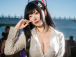 【コスプレ】黒ストッキング＆ハイヒールで魅せるスーツ姿が絶景！香港美女の『ブルアカ』調月リオが魅惑のスタイルを披露する【写真8枚】 画像