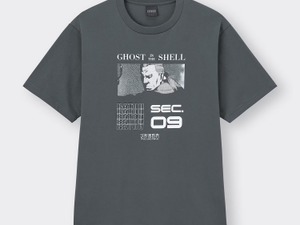 「攻殻機動隊 S.A.C.」GUコラボTシャツが7月22日発売！バトーが描かれたハードボイルドなデザインや、作中で印象的なあの場面も 画像