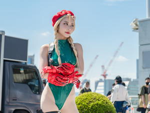 【コスプレ】本物すぎるキャミィに、『ゼンゼロ』“鮫メイド”エレンまで！昨年のコミケ美女レイヤーをプレイバック【写真52枚】 画像