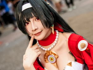 【コスプレ】優しい笑顔とすらっと伸びた美脚にとろけそう！マレーシア美女が魅せる『ゼンゼロ』の歌姫【写真9枚】 画像