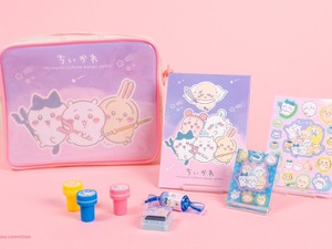 「ちいかわ」日常生活で使いやすい雑貨多数ラインナップ！豪華セットのポーチなど新商品が5月30日よりちいかわマーケットで発売 画像