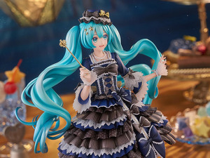 可愛いロリィタ服を纏った「初音ミク 流星ア・ラ・モードVer.」フィギュアが予約開始！ツインテールにはパール塗装を施し品のある仕上がり 画像