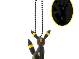 暗闇の中、ブラッキーの模様がほのかに光る！『ポケモン』カプセルトイ「蓄光フィギュアチャーム」が6月12日よりポケセンオンラインにて発売 画像