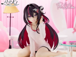 ホロライブ・AZKiが、可愛いく微笑むオフスタイルでフィギュア化！描き下ろしイラストの大型クッションと共にプライズ展開 画像