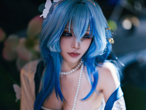 【コスプレ】『鳴潮』ショア・キーパーの漢服姿が儚げで美しい！スレンダーな台湾美女による仙女感がすごい【写真9枚】 画像