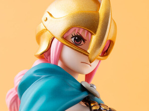 「ワンピース」ドレスローザ編より、「剣闘士 レベッカ」フィギュアが復刻！兜やマントを外すとより美しい… 画像
