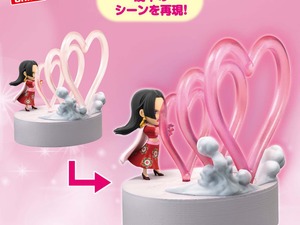 「ワンピース 」 ボア・ハンコックの“メロメロメロウ”がルームライトに！スイッチを入れるとハート部分が光る 画像