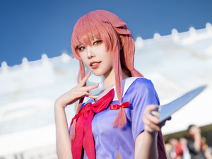 【コスプレ】台湾美女による「未来日記」我妻由乃の狂気がすごい！目が合うとぞわっとする独特の美しさの虜になる【写真7枚】 画像