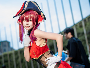 【コスプレ】宝鐘マリンがキュートすぎて大人気！日本の新人コスプレイヤーがスレンダーな美スタイルで台湾を魅了した【写真7枚】 画像