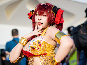【コスプレ】「ホロライブ」宝鐘マリン船長が台湾で優雅な踊りを披露！舌ペロポーズも可愛すぎてメロメロにされた【写真9枚】 画像