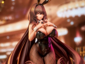 ムチムチな黒とスレンダーな白、どっちのバニーも強烈！『勝利の女神：NIKKE』より「ノワール＆ブラン」がフィギュア化―セット版には“色紙”の特典付き 画像