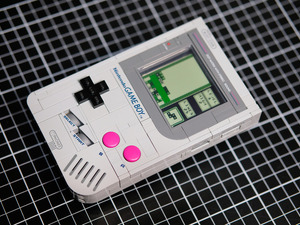 「レゴ ゲームボーイ」で本当にGBゲームを遊ぼう！ブロックを改造して『テトリス』を動かした海外ユーザー 画像
