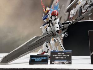 11月発売のMGガンプラ「ガンダムバルバトスルプス」に拡張パーツセット登場！眼光エフェクトや大型武装「ヴァルキュリアバスターソード」を付属 画像