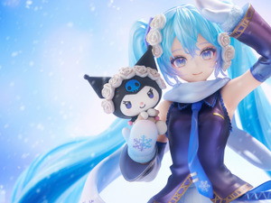 「雪ミク」×「クロミ」フィギュアが幻想的！ツインテールにはクリアパーツ、衣装はパール塗装により美しく変化 画像