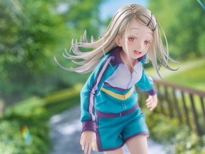 細く華奢な足で今にも倒れそうなのに、“にへら～”とした笑顔！『学マス』レッスンウェア姿の「篠澤 広」完全受注生産限定フィギュアが予約開始 画像