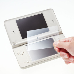 ニンテンドーDSi LLの液晶画面をキズから守る保護フィルム「GAF-008」ロアスより11月21日発売