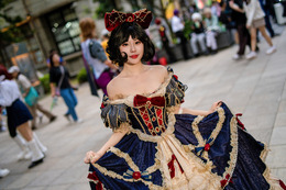 白雪姫／加藤桜（Instagram：sakura_skatingcosplayer）
