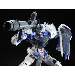 ガンプラ「PG ガンダムアストレイ ブルーフレーム」がプレバンで再販！大型武器「M68キャットゥス 500mm無反動砲」も大スケールで再現