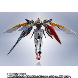「ウイングガンダム」がMETAL ROBOT魂に飛翔！翼の先端にオリジナルのスライドギミック搭載、ダイナミックなポーズが決まる