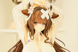 ドキッとする夏衣装から涼やかなドレスまで、「ワンフェス」に猛暑を吹き飛ばす『アズレン』『ブルアカ』美女フィギュアが集結【WF2025夏】