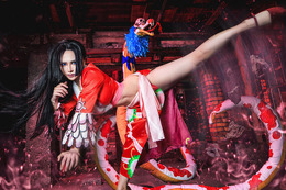 【コスプレ】「ONE PIECE」ハンコックが眩しすぎる！9月2日（九蛇）の誕生日を記念して、美女レイヤーによる人気フォトまとめ【写真13枚】