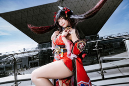花火『崩壊：スターレイル』／鶴葵（X：@tsuru_Cosplay）