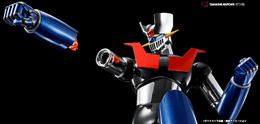 「マジンガーZ 革進」が元祖超合金を思わせる“シルバーメッキ仕様”で新登場！ロケットパンチや腹部ミサイルなどのギミックもバッチリ決まる