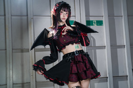 創作サキュバス／ななぴんく（X：@nanapink_japan）