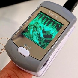 “DOOM移植チャレンジ”ついに医療機器へ―パルスオキシメーター上での表示に成功