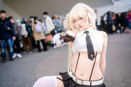 天使警察エル／半眠Snowy（Instagram：nemuri_snowy）【香港】