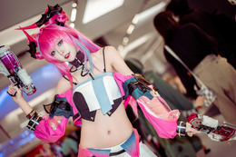 イヴォンヌ『アークナイツ:エンドフィールド』/Aumx1a(Instagram:aumx1a)