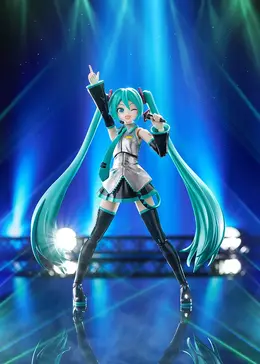 プラモデル「PLAMATEA 初音ミク」が予約開始！豊かな表情パーツ、アクション用ネクタイとマイクでさまざまなポーズを楽しめる